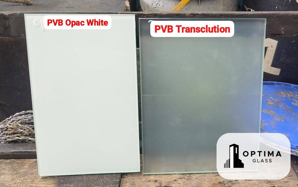 Sampel kaca laminated dengan PVB Opaque White dan PVB Translucent White